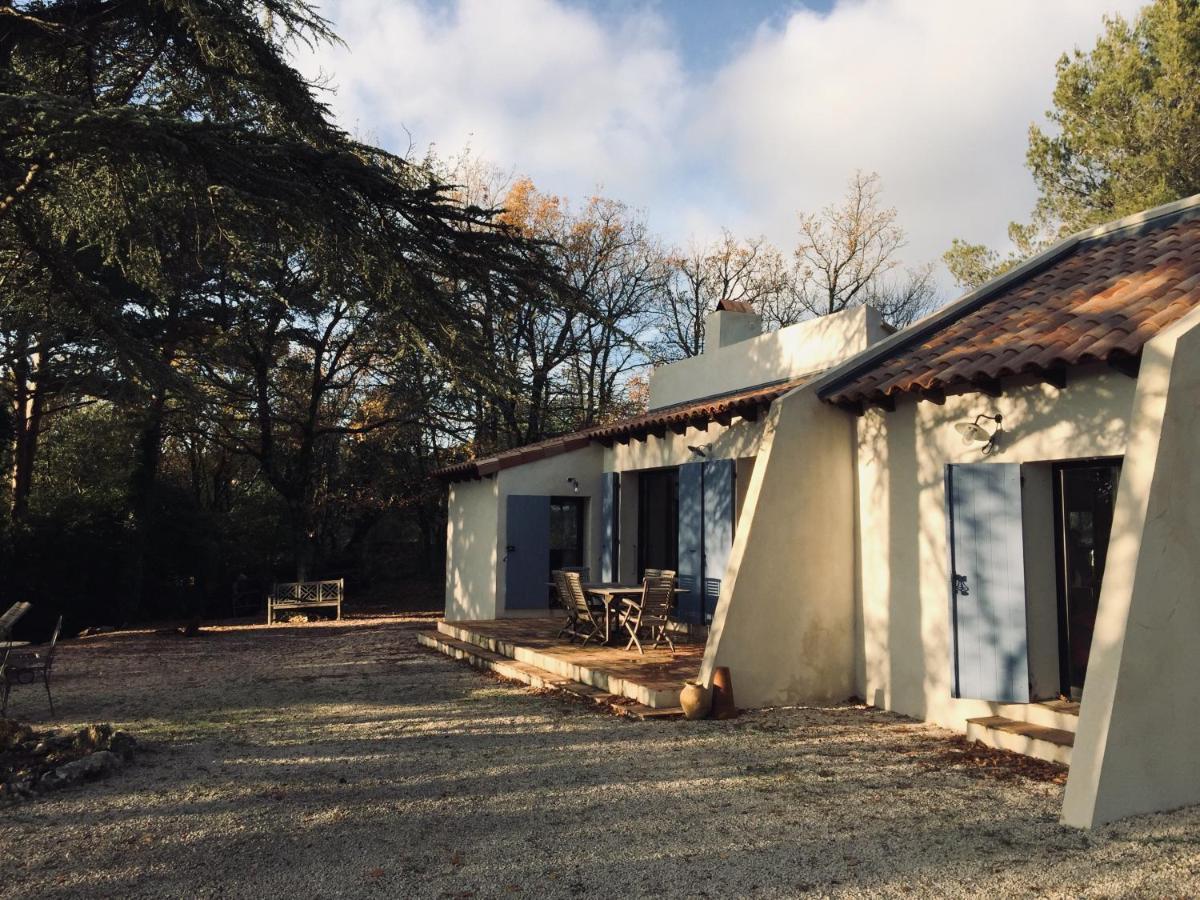 La Maison De Mado Et Sa Cabane Dans Les Arbres Plan d'Aups Exterior photo