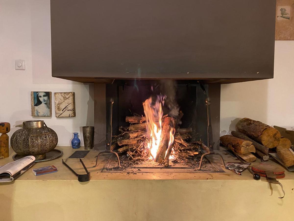 La Maison De Mado Et Sa Cabane Dans Les Arbres Plan d'Aups Exterior photo